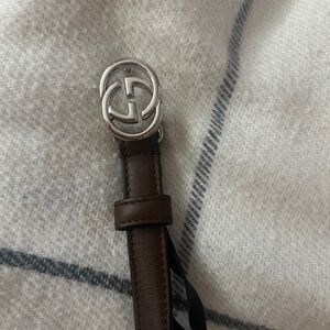 Gucci Brown Leather Womens Skinny Belt Silver Buckle